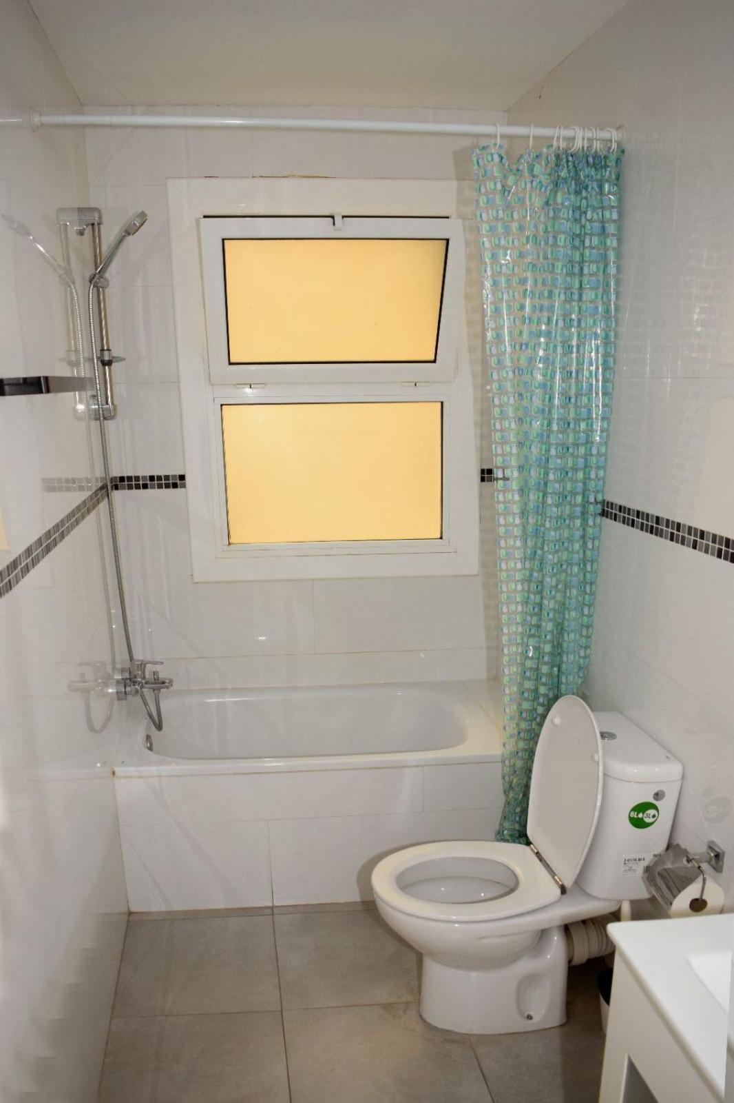 Apartamentos Atlas Terrassa II Exterior foto